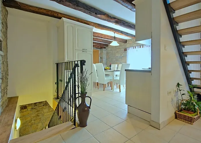 Alba Villa Livade