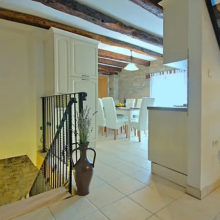 Alba Villa Livade