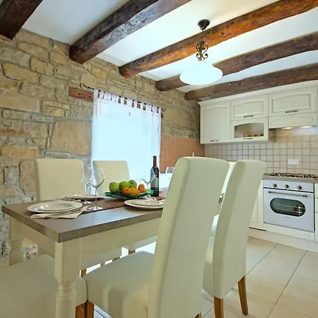 Alba Villa Livade